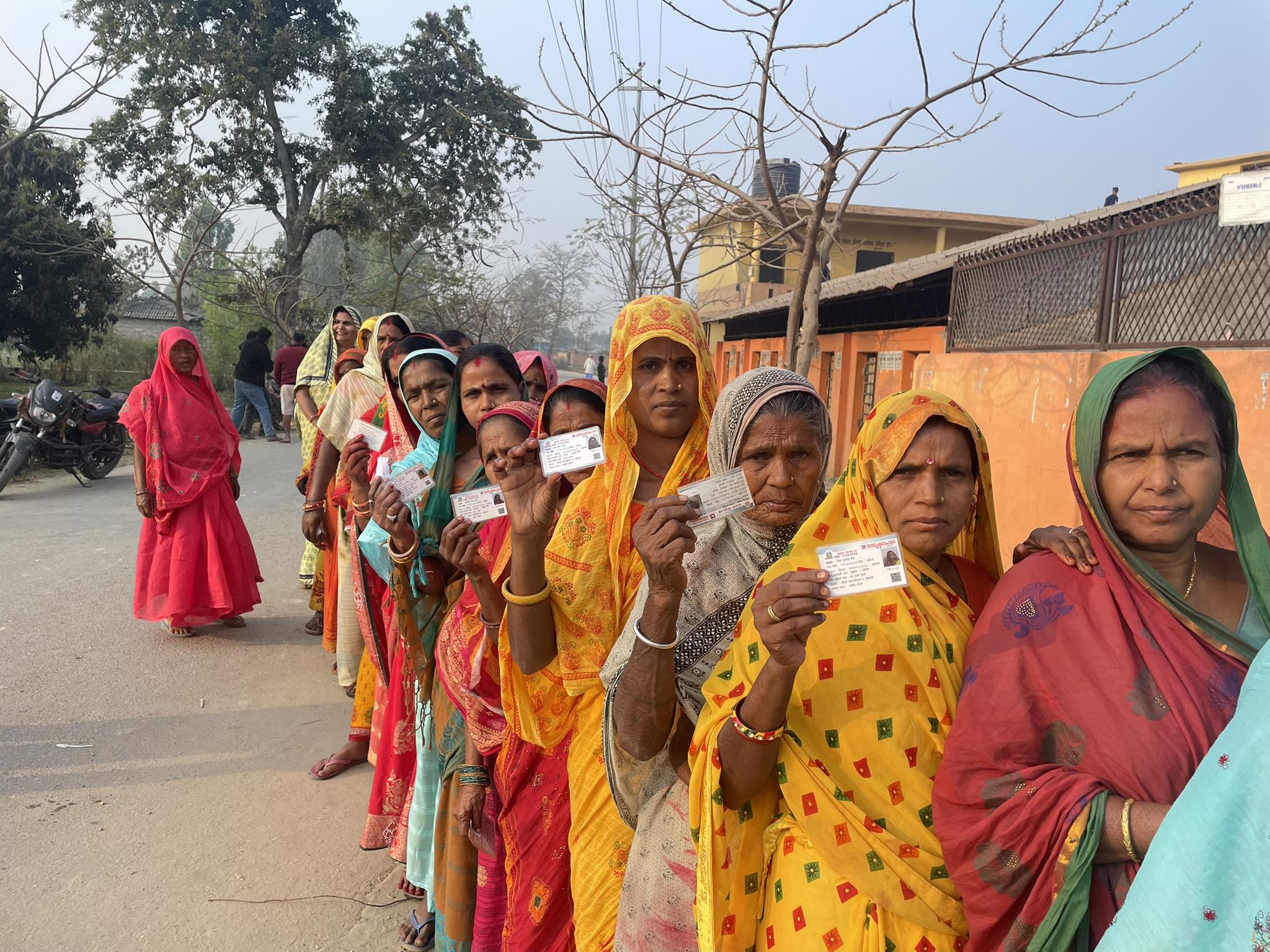 महोत्तरीमा १० बजेसम्म १४ प्रतिशत मतदान