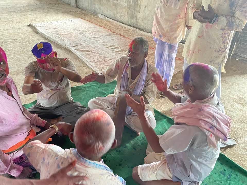 महोत्तरीमा आज होली पर्व धुमधामसहित मनाइँदै