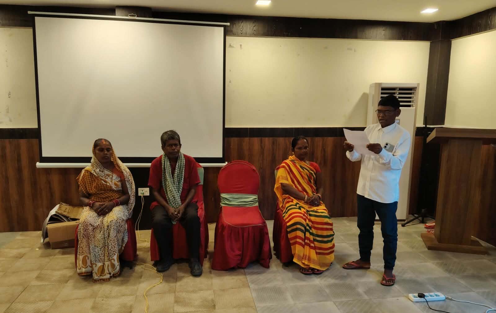 १०० बुँदे कार्यक्रममा हरवाचरवाको सवाल नसमेटिएकोप्रति आपत्ति