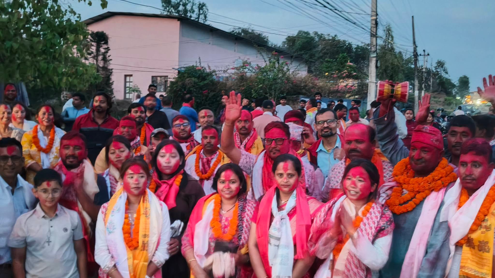 दिपक कार्की ( डमरु समूह)को प्यानल सहित बर्दिबास उद्योग वाणिज्य संघमा नयाँ नेतृत्व चयन