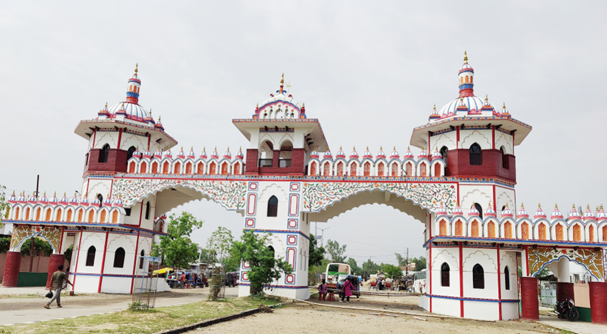 महोत्तरीको भारतीय सीमावर्ती बजारमा घट्यो चहलपहल