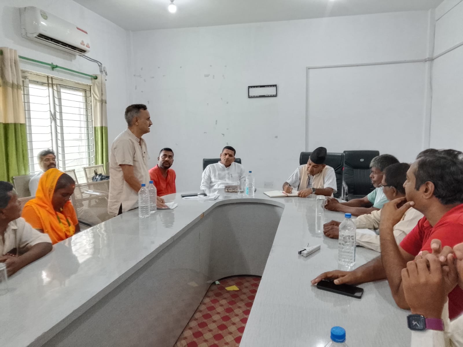 मधेश प्रदेश सरकारको नीति तथा कार्यक्रम कार्यान्वयनका लागि मुक्त हरवाचरवा अधिकार मञ्चको ध्यानाकर्षण