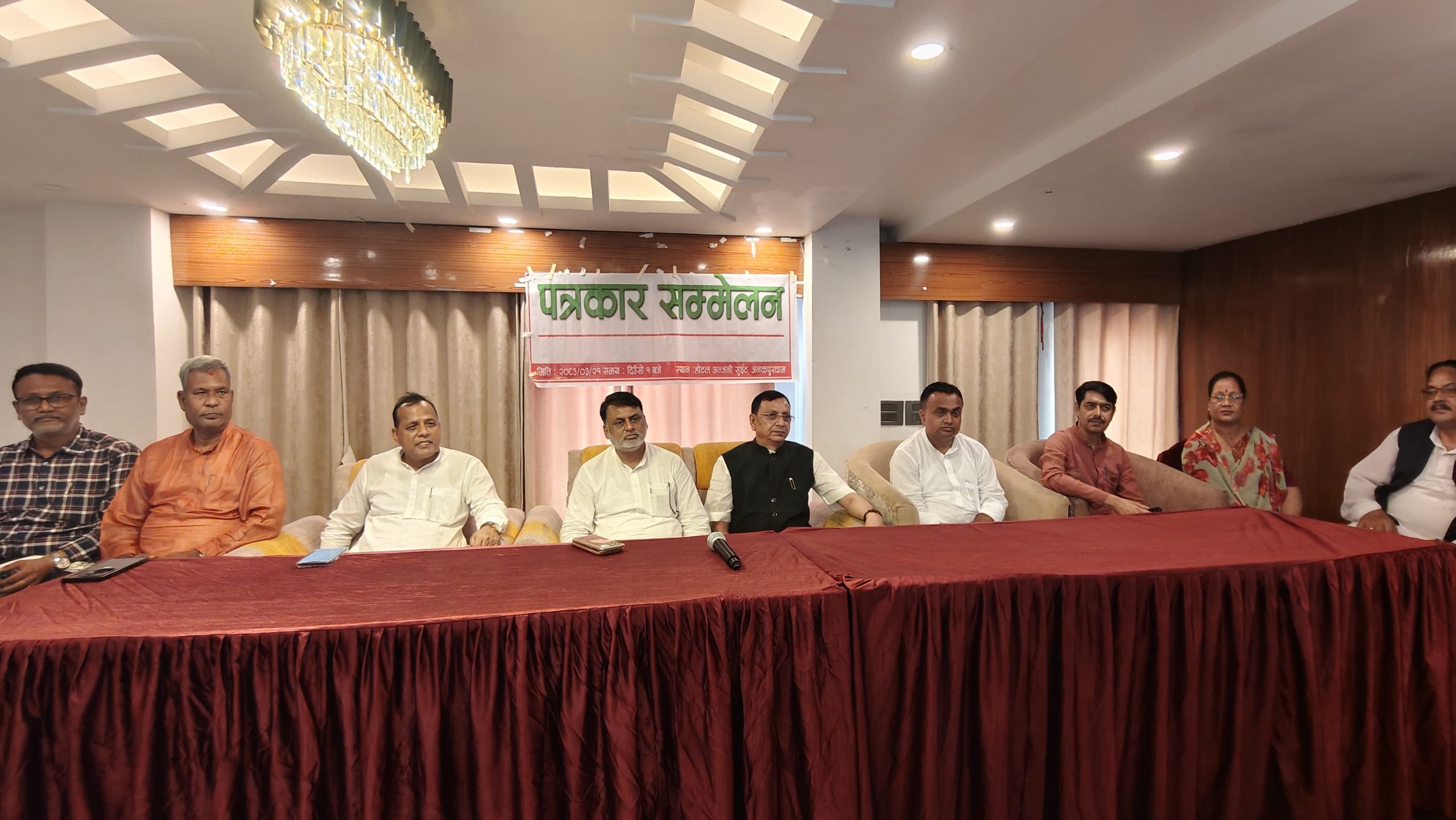 मधेश सरकारको बजेटप्रति विपक्षीको असन्तुष्टि, ‘पुनर्लेखन नभए प्रदेश सभामा टेबुल हुन दिँदैनौँ’