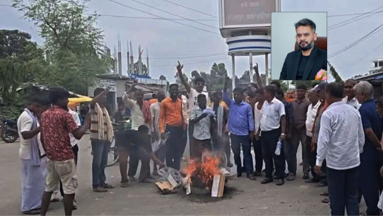 प्रधानमन्त्री शाहको पुत्ला दहन