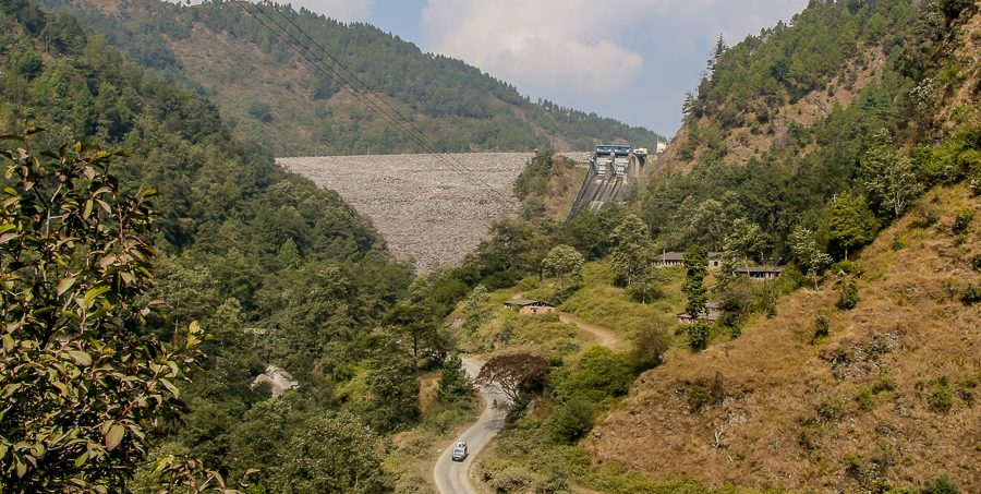 हेटौंडाबाट काठमाडौं जाने रात्रिकालीन सवारी रोकियो
