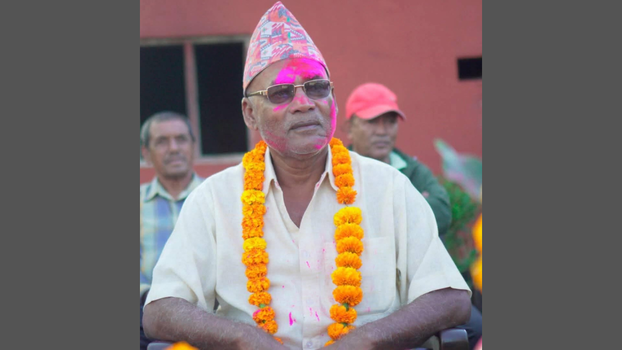 नेकपा (एमाले)का पूर्वसांसद लक्ष्मी महतो कोइरी पक्राउ