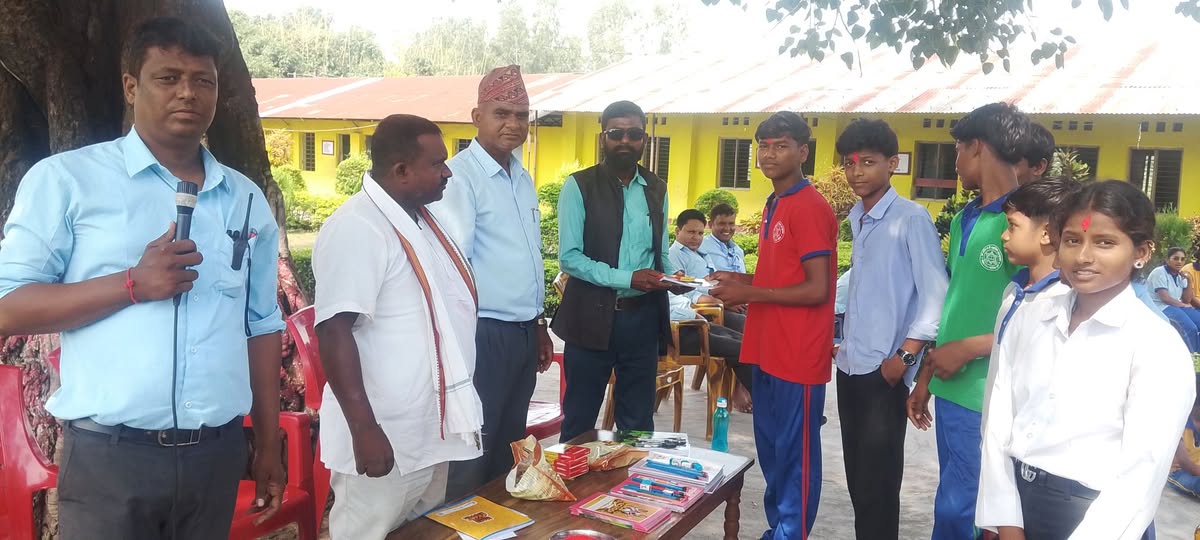 राष्ट्रिय मावि पशुपतिनाथ बनरझुल्लामा हाजिरजवाफ प्रतियोगिता सम्पन्न