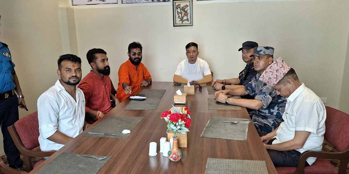 हिन्दू सम्राट सेनासँग फेरि वार्तामा बसे गृहमन्त्री गुरुङ