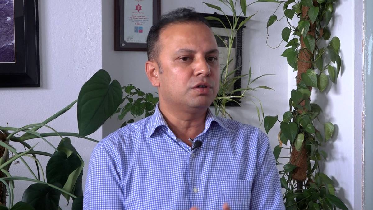 संविधानलाई कानुन होइन,संस्कारको रुपमा अभ्यास गर्नुपर्छ : मनिष झा
