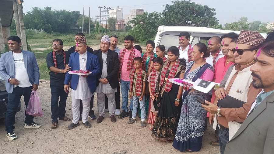 भारतीय पर्यटकलाई भिठामोड नाकामा स्वागत