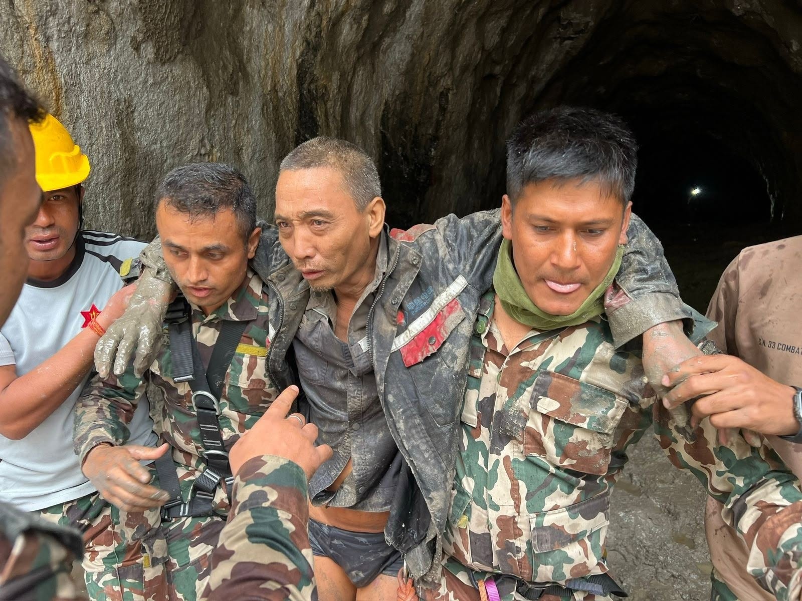 हालसम्म १३ हजार १०४ जनाको उद्धार