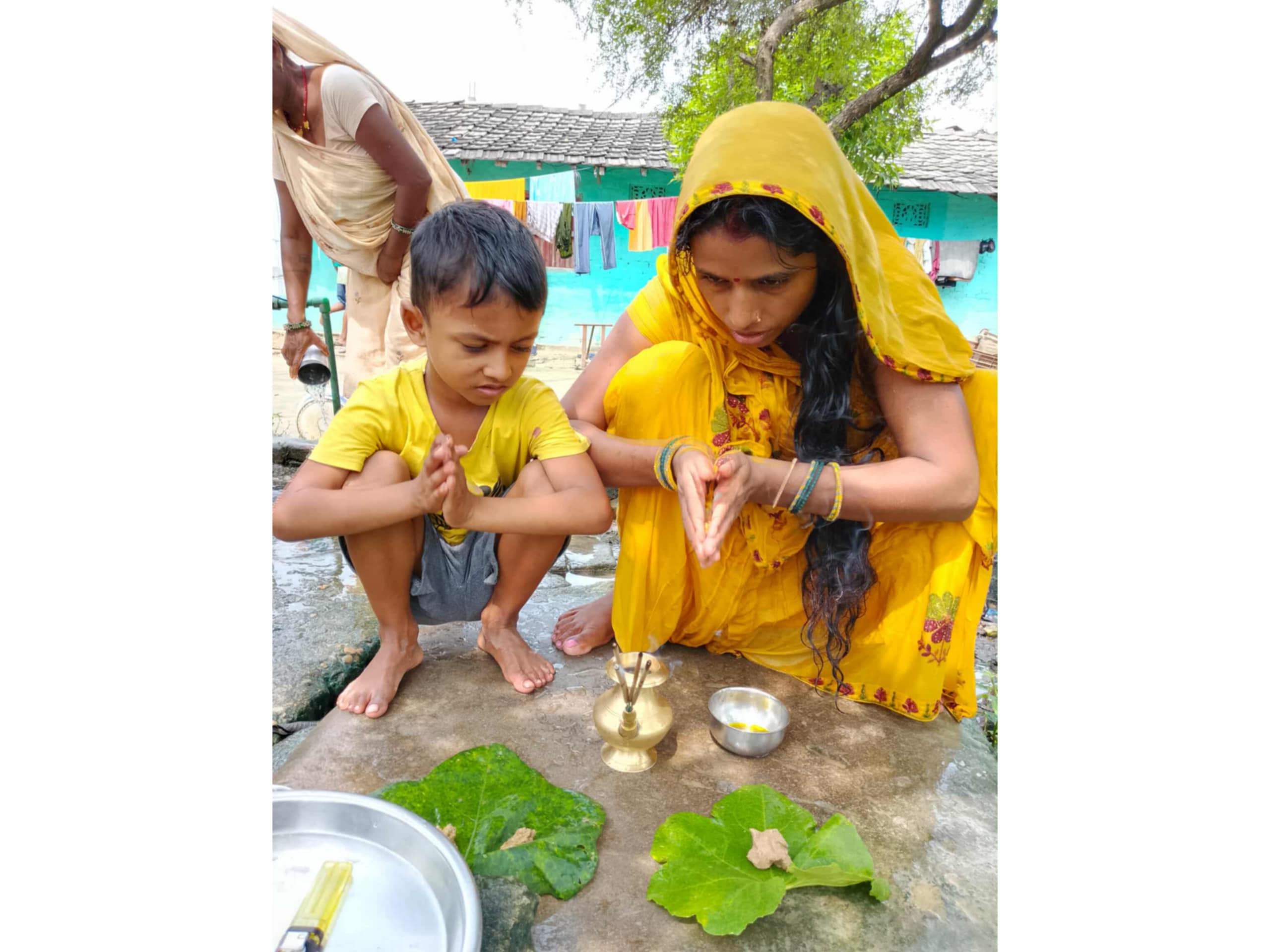 मिथिलाञ्चलमा लोकपर्व जितिया पर्व सुरु,गंगा सागरमा श्रद्धालुहरुको भीड
