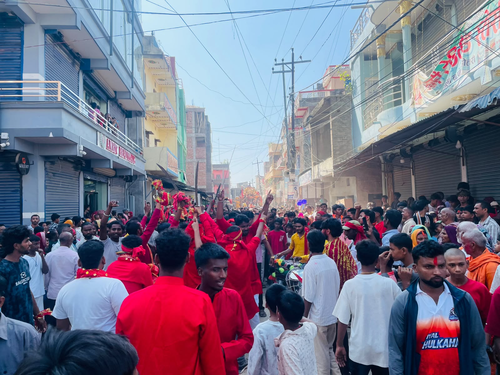 गौशालामा दुर्गा माताको बिदाइमा उर्लियो मानवसागर